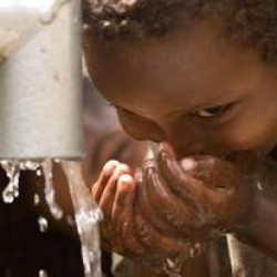 Privatizácia vody zachraňuje životy